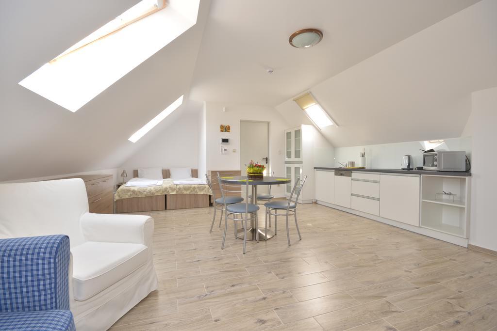 Poduszka Apartamenty Zielony Dom Stronie Śląskie Kamer foto